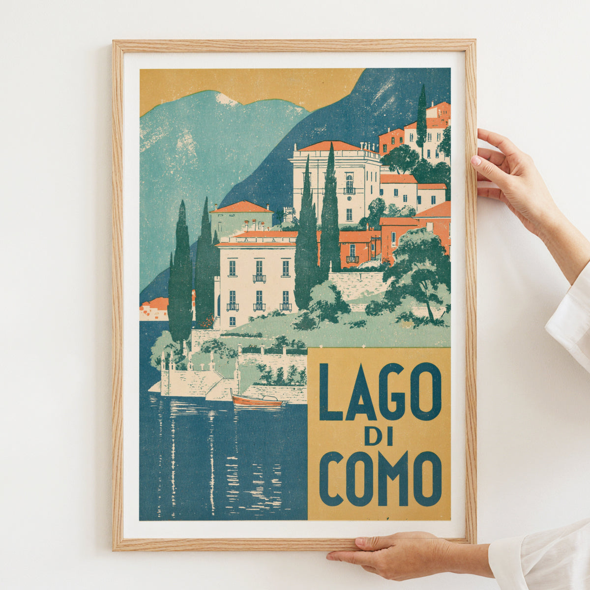 Retro Lago di Como Poster, Vintage Travel Print, Italian Lake Villa Wall Art, Lake Como Italy Decor